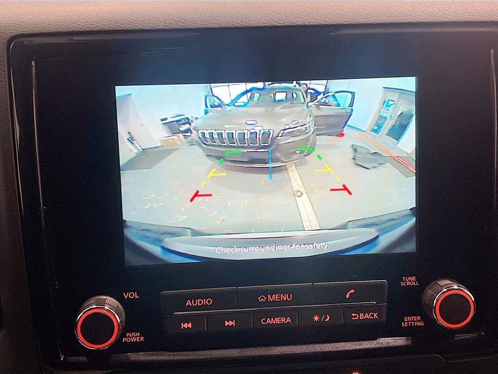 2024 Nissan Frontier SL