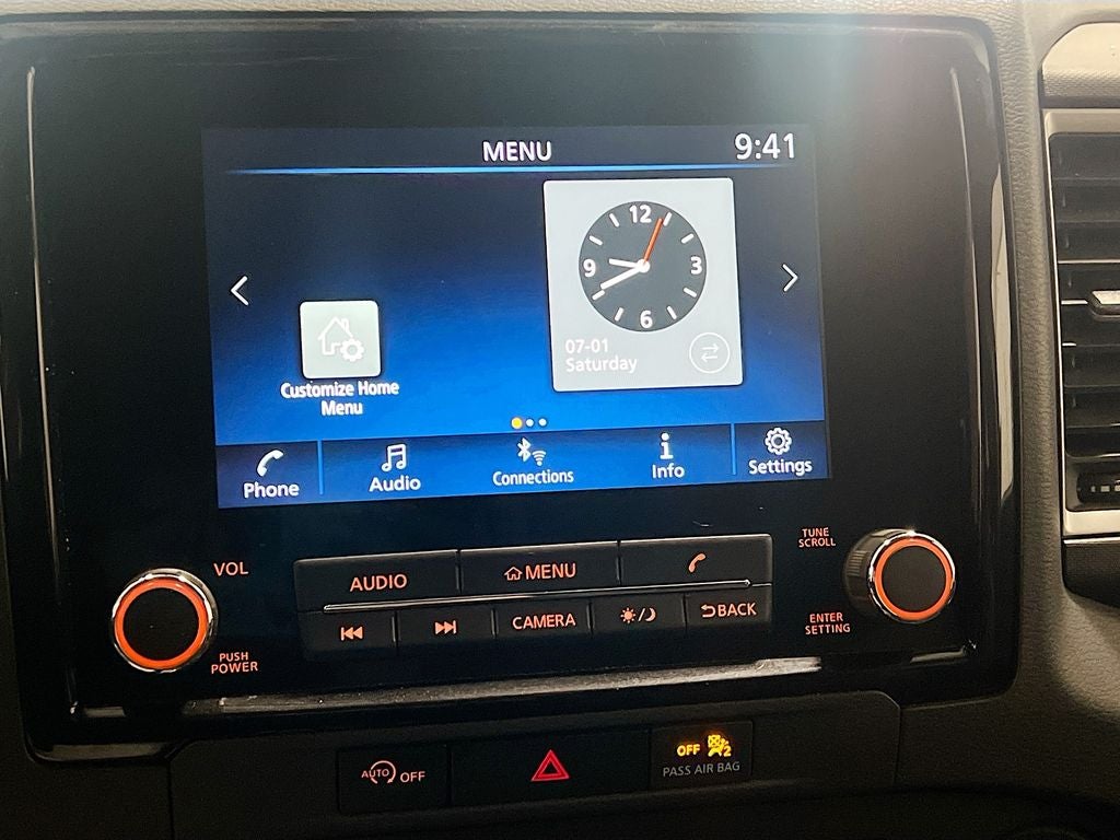 2024 Nissan Frontier SL