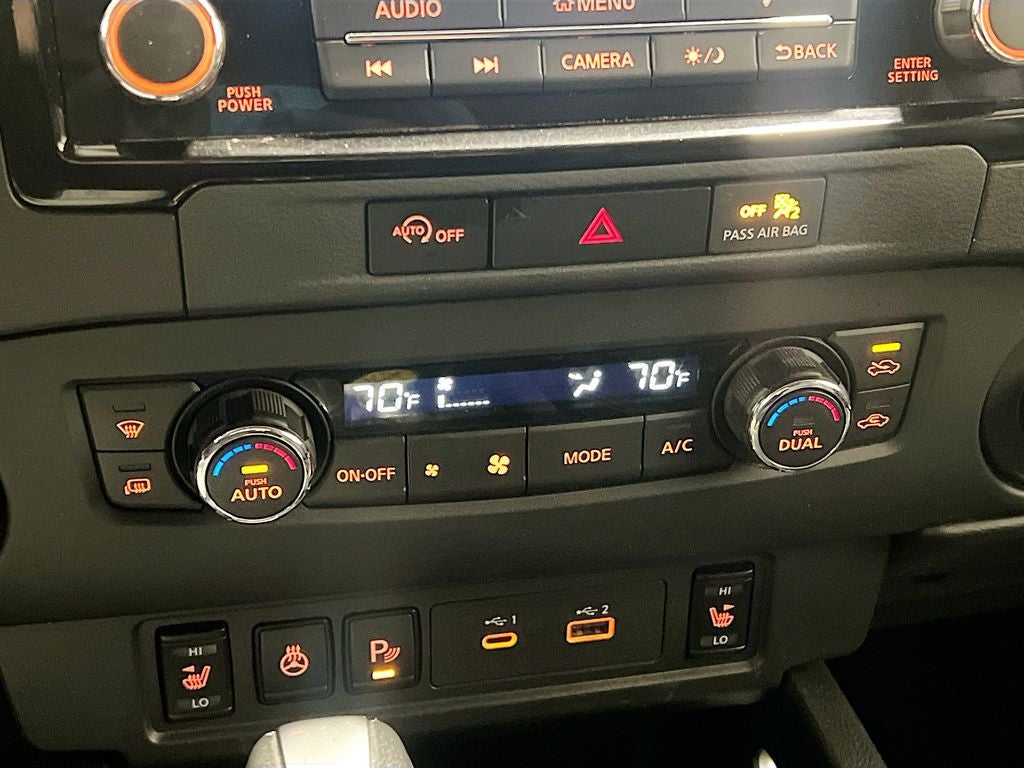 2024 Nissan Frontier SL