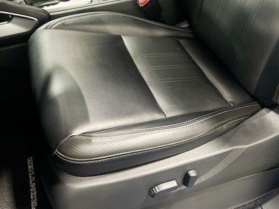 2024 Nissan Frontier SL