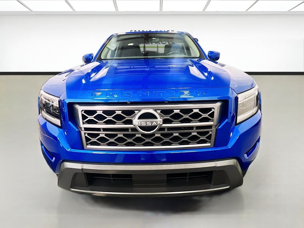 2024 Nissan Frontier SL