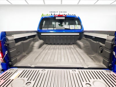 2024 Nissan Frontier SL