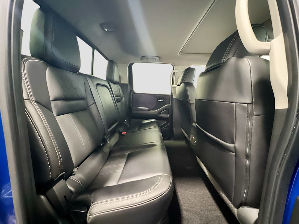 2024 Nissan Frontier SL