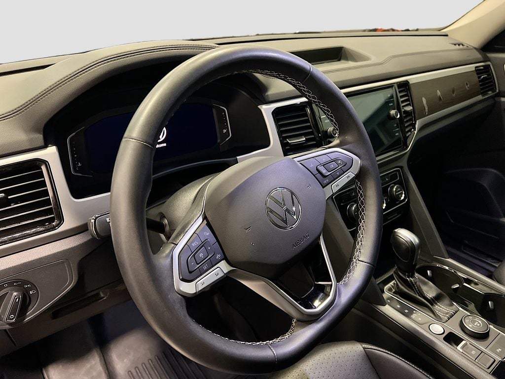 2022 Volkswagen Atlas 3.6L V6 SE w/Technology