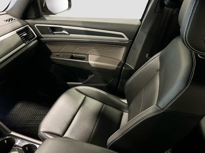 2023 Volkswagen Atlas Cross Sport 2.0T SEL R-Line Black