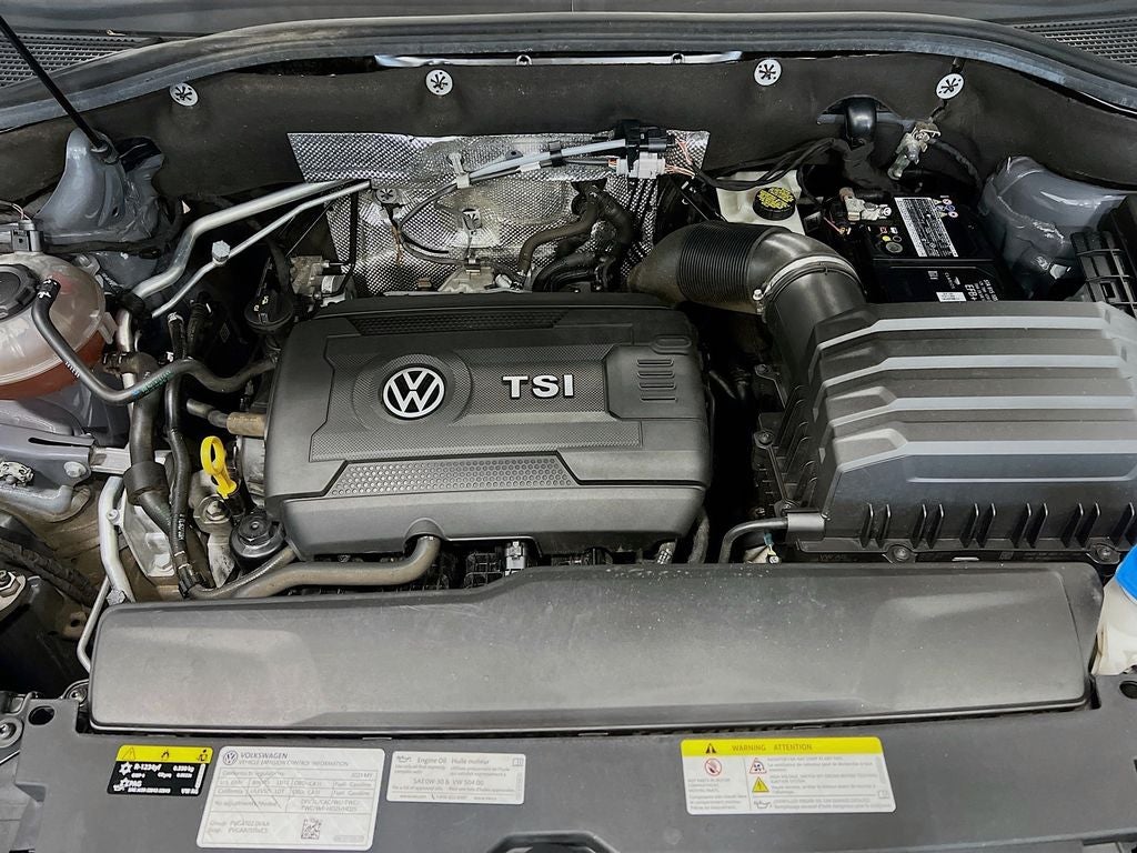 2023 Volkswagen Atlas Cross Sport 2.0T SEL R-Line Black