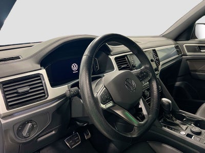 2023 Volkswagen Atlas Cross Sport 2.0T SEL R-Line Black