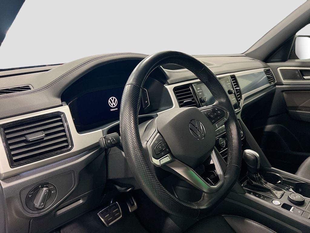 2023 Volkswagen Atlas Cross Sport 2.0T SEL R-Line Black