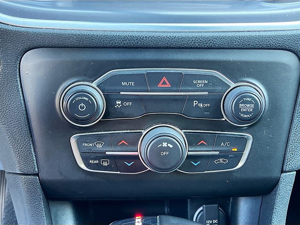 2021 Dodge Charger SXT