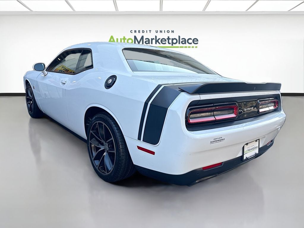 2016 Dodge Challenger R/T Scat Pack