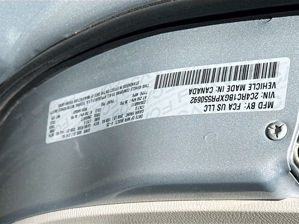 2023 Chrysler Pacifica Touring L