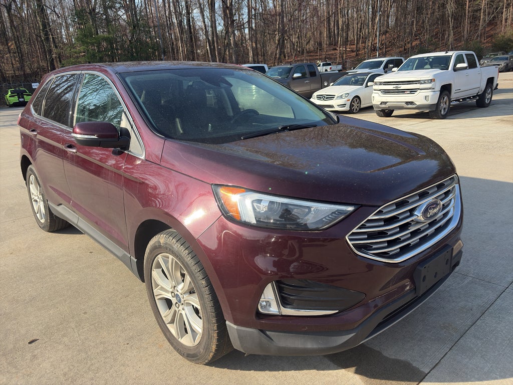 2022 Ford Edge Titanium