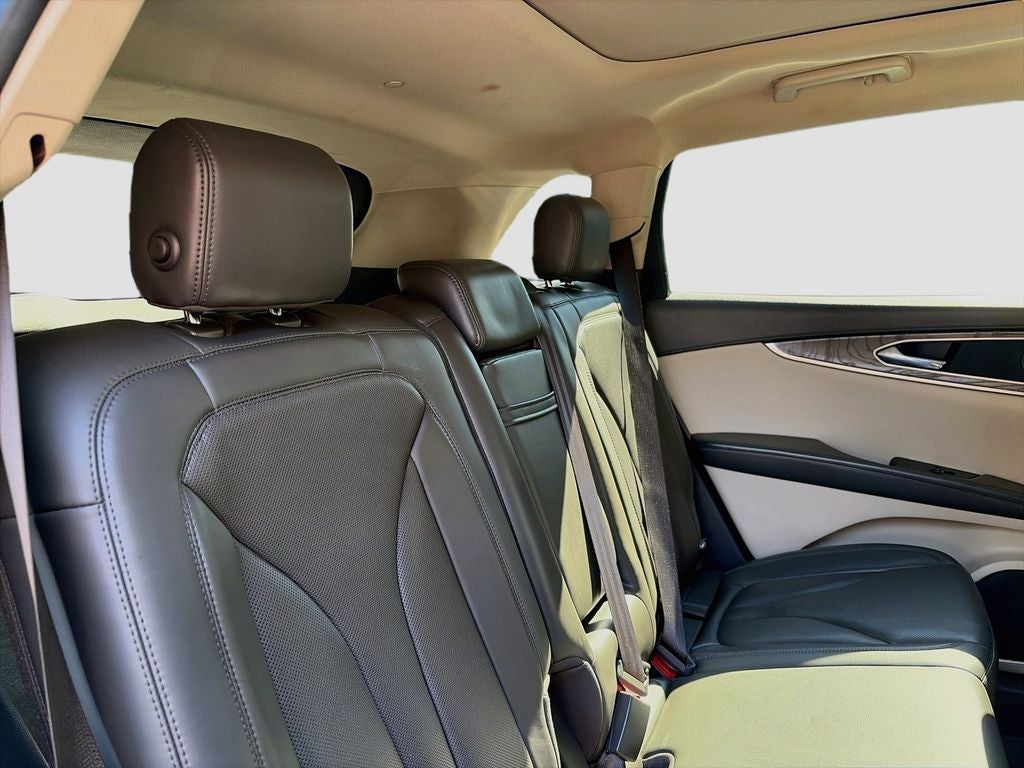 2020 Lincoln Nautilus Reserve