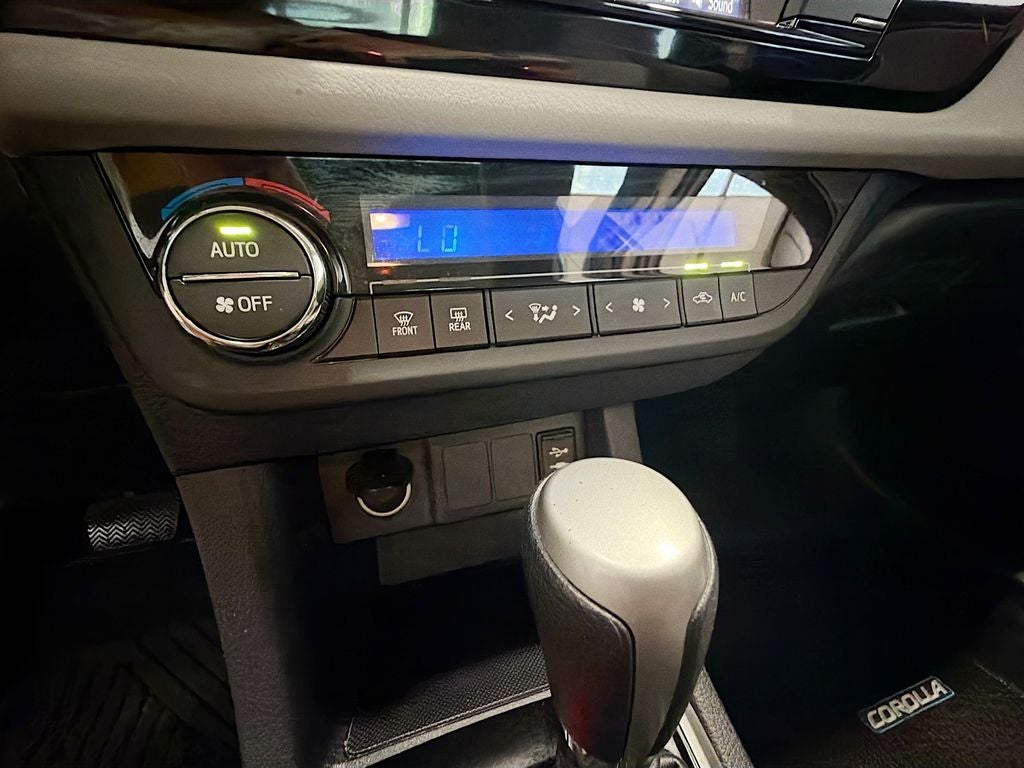 2016 Toyota Corolla LE