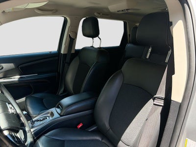 2018 Dodge Journey Crossroad