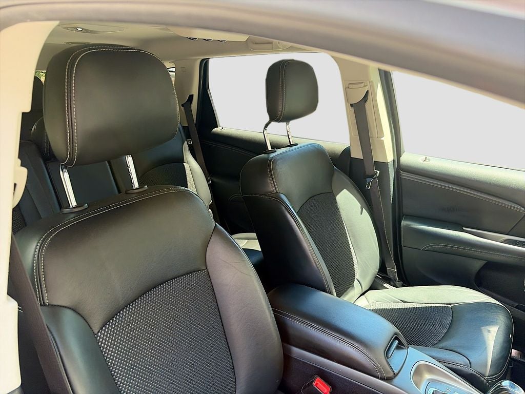 2018 Dodge Journey Crossroad
