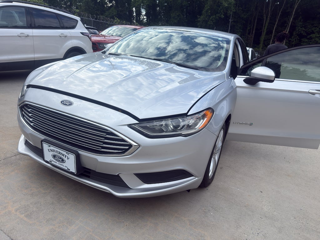 2018 Ford Fusion S's photo