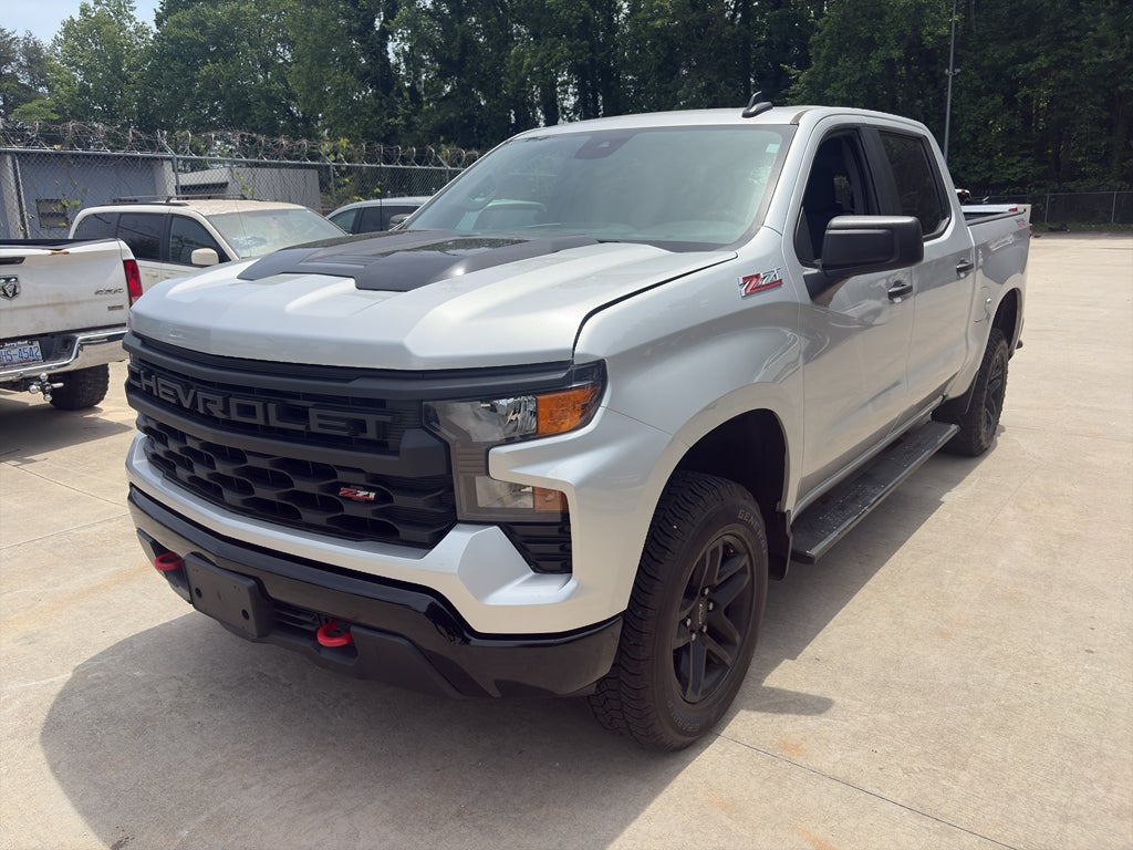 2022 Chevrolet Silverado Custom Trail Boss