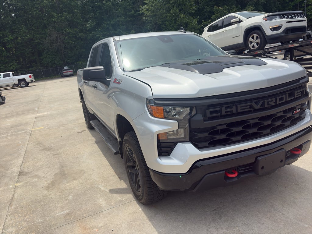 2022 Chevrolet Silverado Custom Trail Boss