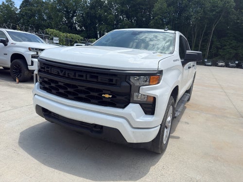 2025 Chevrolet Silverado Custom