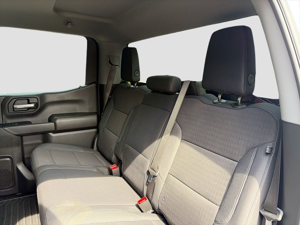 2025 Chevrolet Silverado Custom