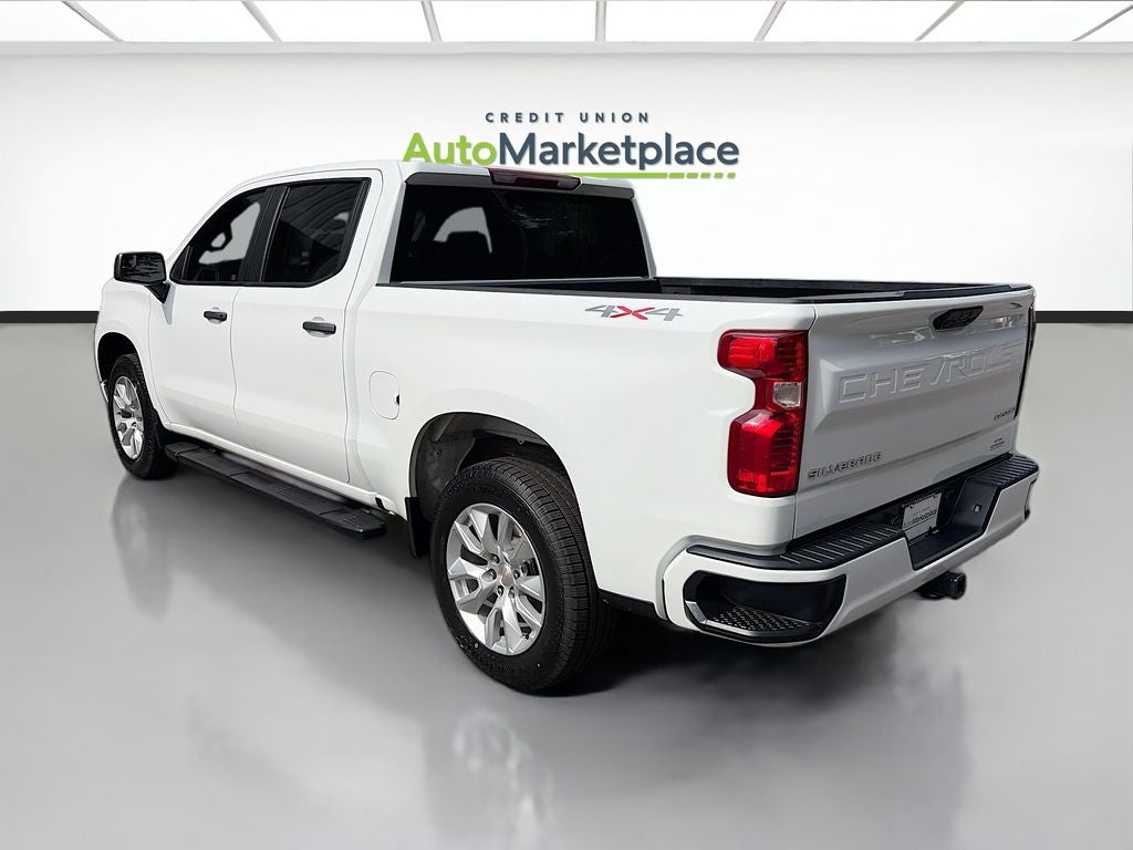2025 Chevrolet Silverado Custom