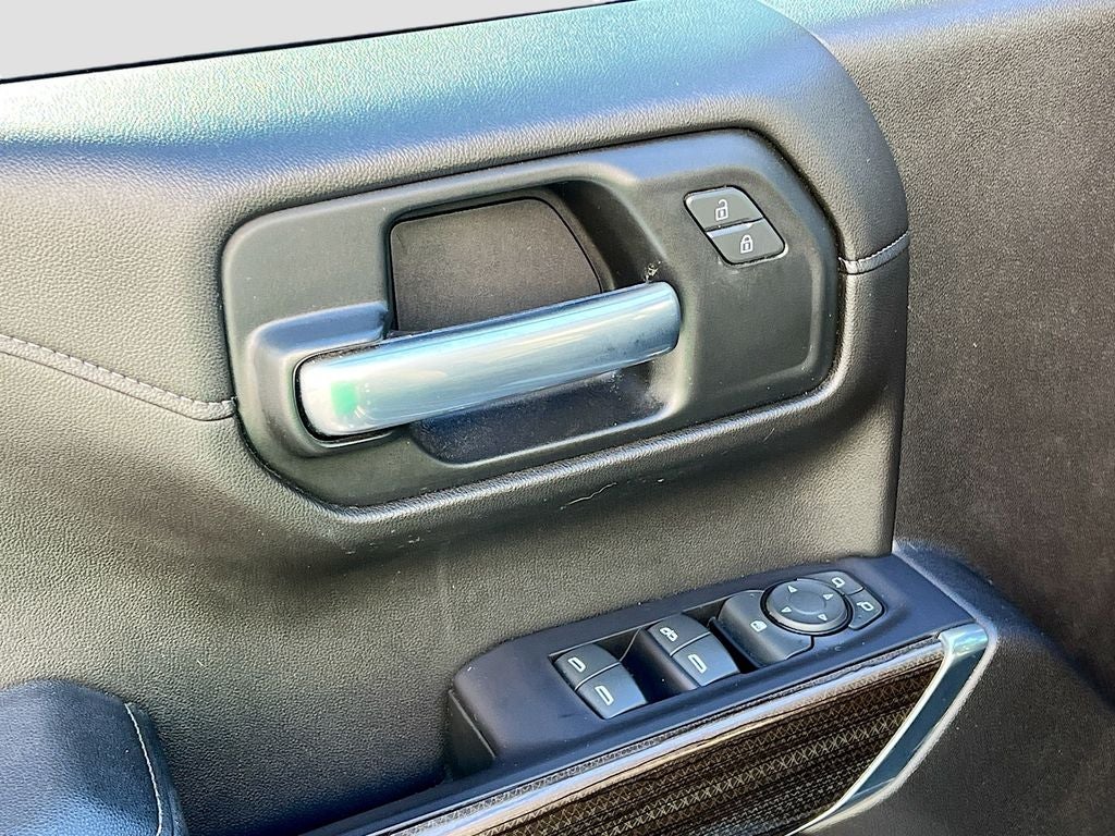 2019 Chevrolet Silverado RST