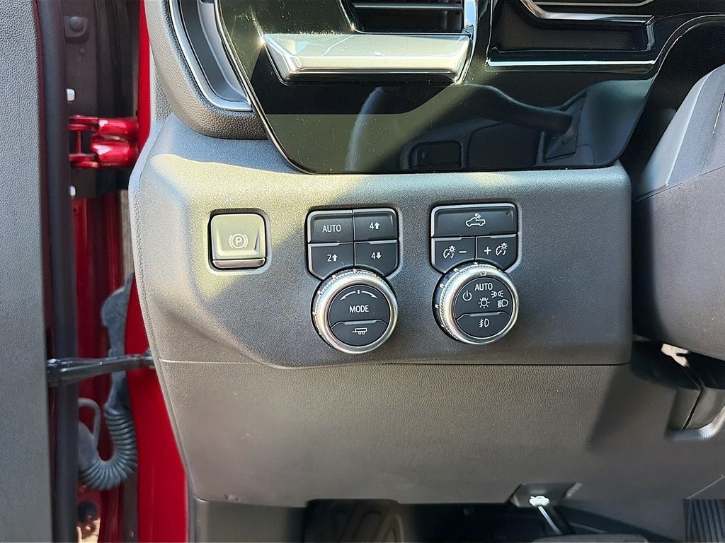 2024 GMC Sierra Elevation