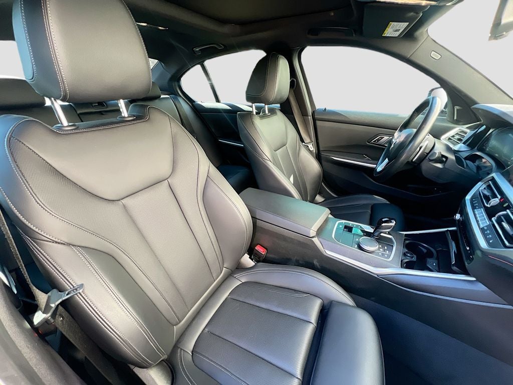 2022 BMW 3 series 330e