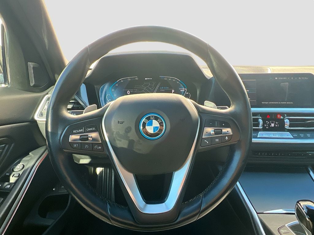 2022 BMW 3 series 330e