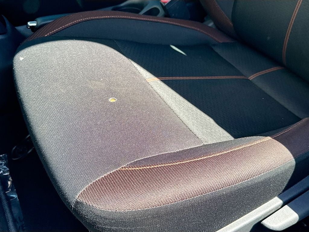 2021 Nissan Versa SR