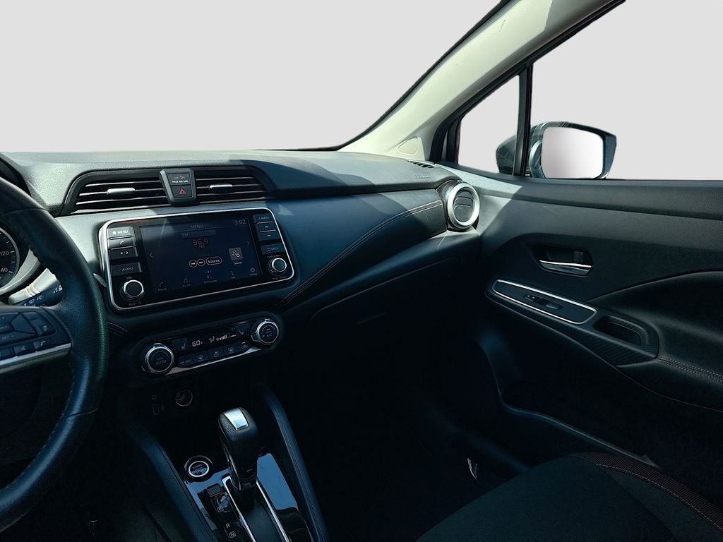 2021 Nissan Versa SR