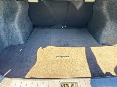 2021 Nissan Versa SR