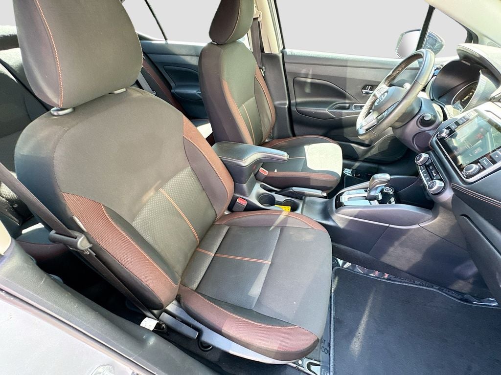 2021 Nissan Versa SR
