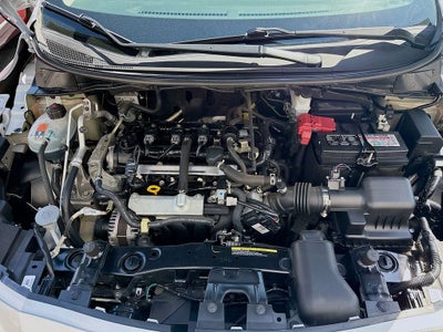 2021 Nissan Versa SR