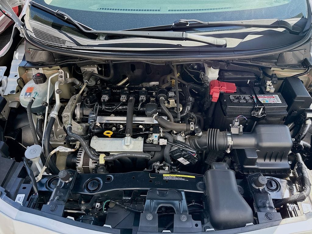 2021 Nissan Versa SR