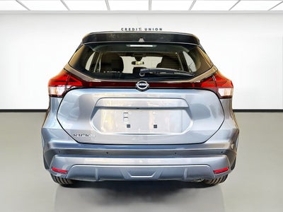 2022 Nissan Kicks S