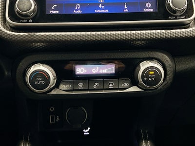 2019 Nissan Kicks SV