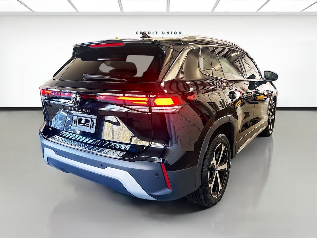 2025 Volkswagen Tiguan SE