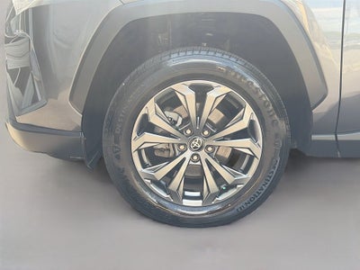 2022 Toyota RAV4 Hybrid XLE Premium