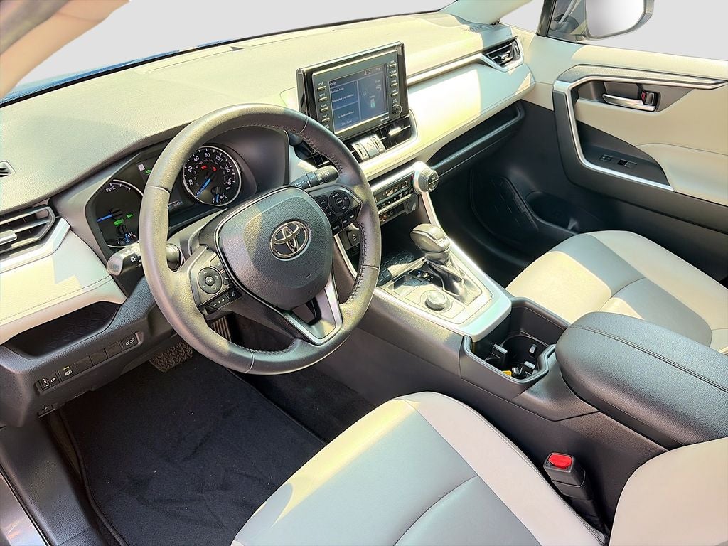2022 Toyota RAV4 Hybrid XLE Premium