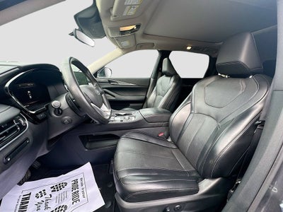 2023 INFINITI QX60 LUXE