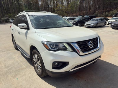 2020 Nissan Pathfinder SV