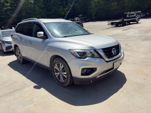 2019 Nissan Pathfinder SV