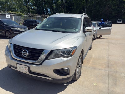 2019 Nissan Pathfinder SV