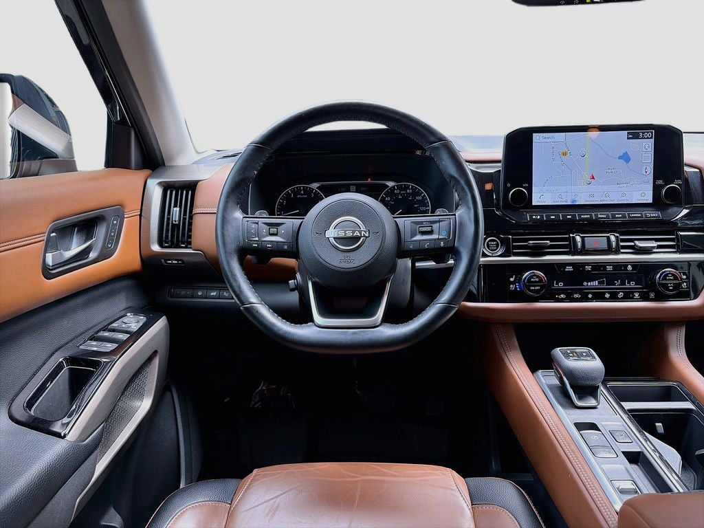 2022 Nissan Pathfinder Platinum