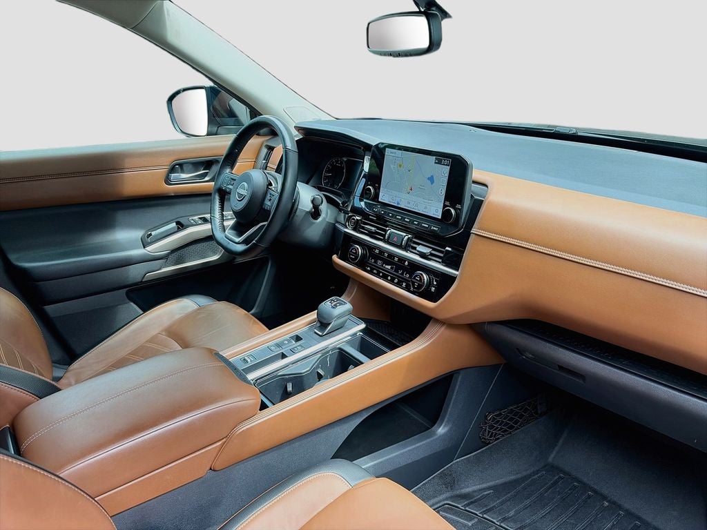 2022 Nissan Pathfinder Platinum