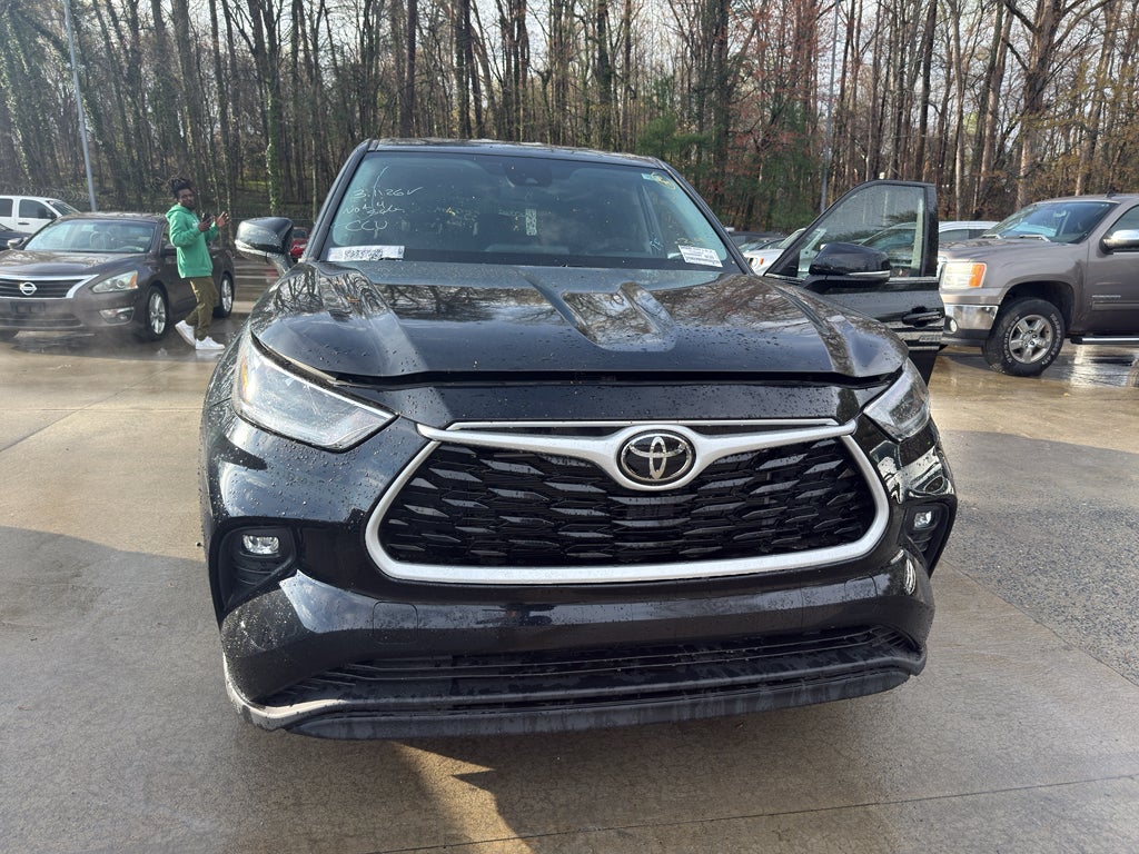 2021 Toyota Highlander LE