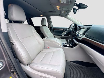 2015 Toyota Highlander Limited