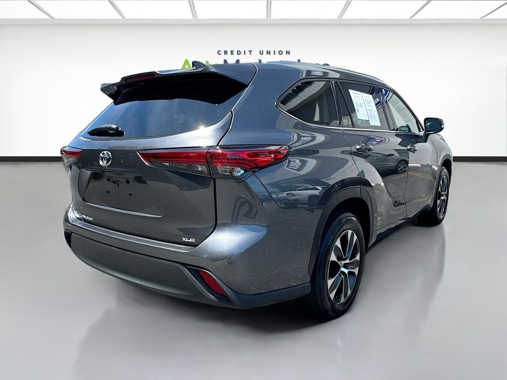 2020 Toyota Highlander XLE